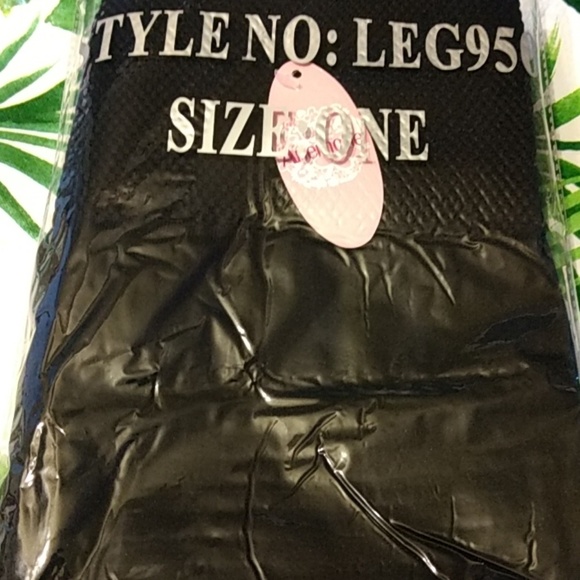 Tummy Control Fleece Leggings  0ne Pair NWT - Picture 6 of 7